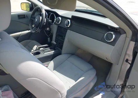 2006 Ford Mustang V6 from USA, damaged, VIN 1ZVFT80N465214851